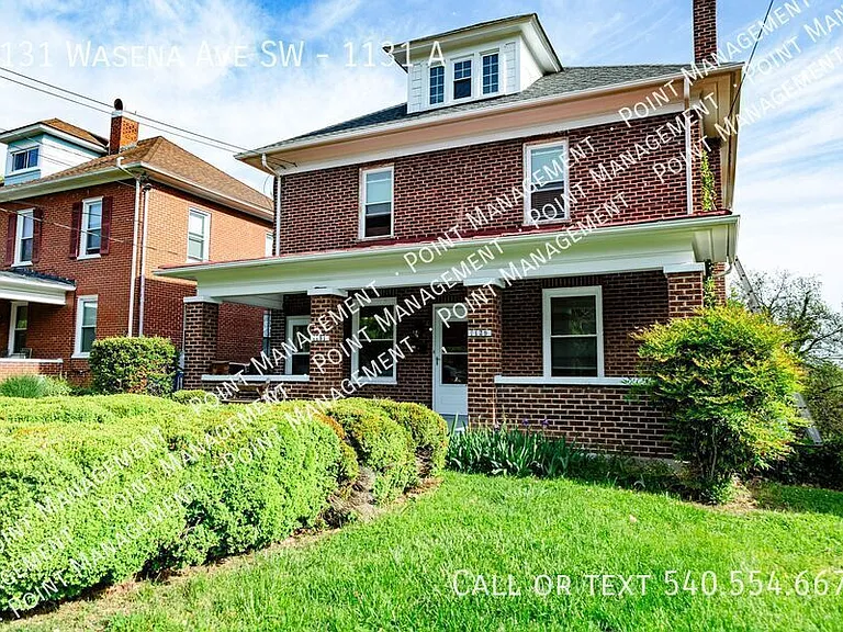 1131 Wasena Ave SW #A — Photo 1