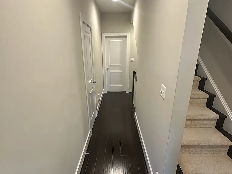 14566 Lake Vista Dr — Photo 46