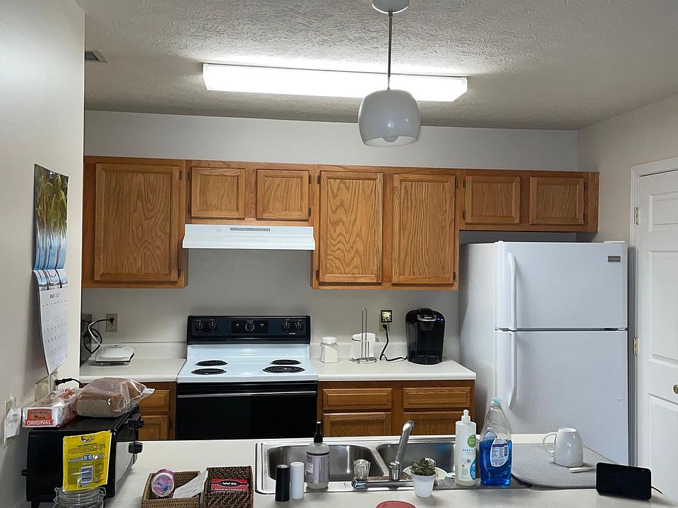 1st image of 2200 W Sudbury Dr #G-18