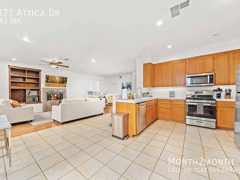8371 Attica Dr — Photo 9