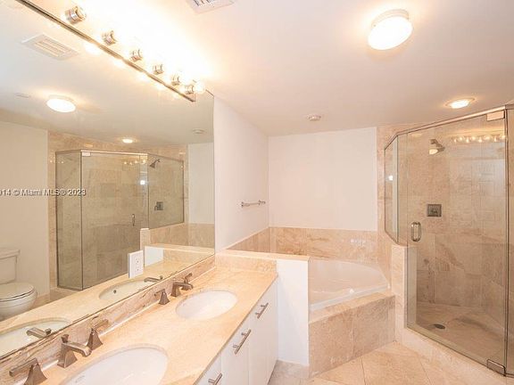5th image of 510 NW 84th Ave APT 618