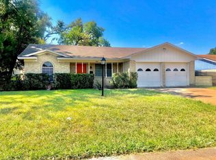 9410 Glengreen Dr, Dallas, TX 75217