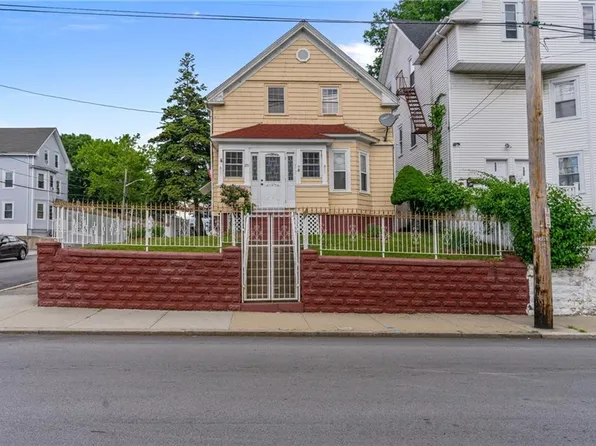 201 Admiral St, Providence, RI 02908