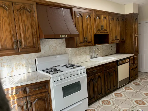 77-04 85th Street image 3 of 13