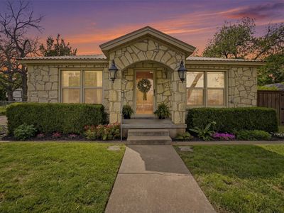 309 N Travis St, Granbury, TX, 76048