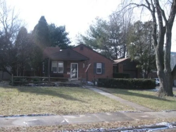 2658 Brierwood Rd, Broomall, PA 19008