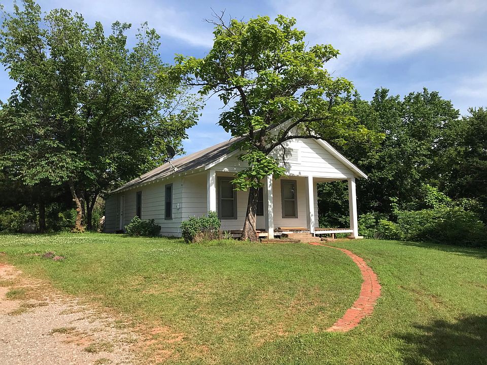 2nd image of 8324 S Anderson Rd