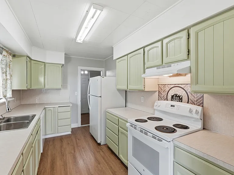 5024 SE Jetty Ave — Photo 5