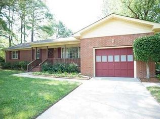 1513 Custom St, Virginia Beach, VA 23454