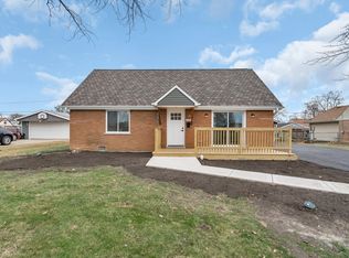 8233 New Castle Ave, Oak Lawn, IL