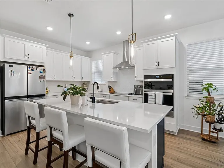 2021 Amelia Bay Pl — Photo 10