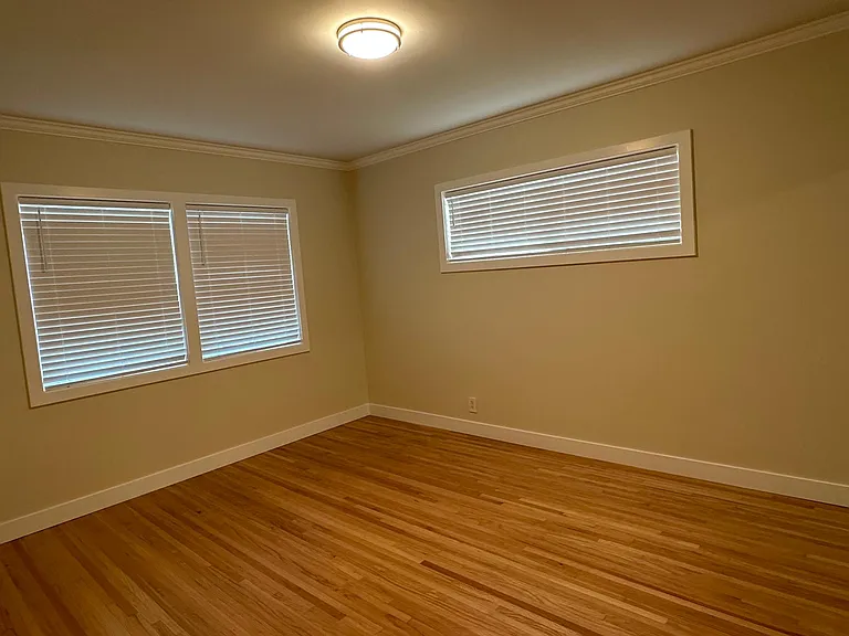 1473 Fulton Ave — Photo 20