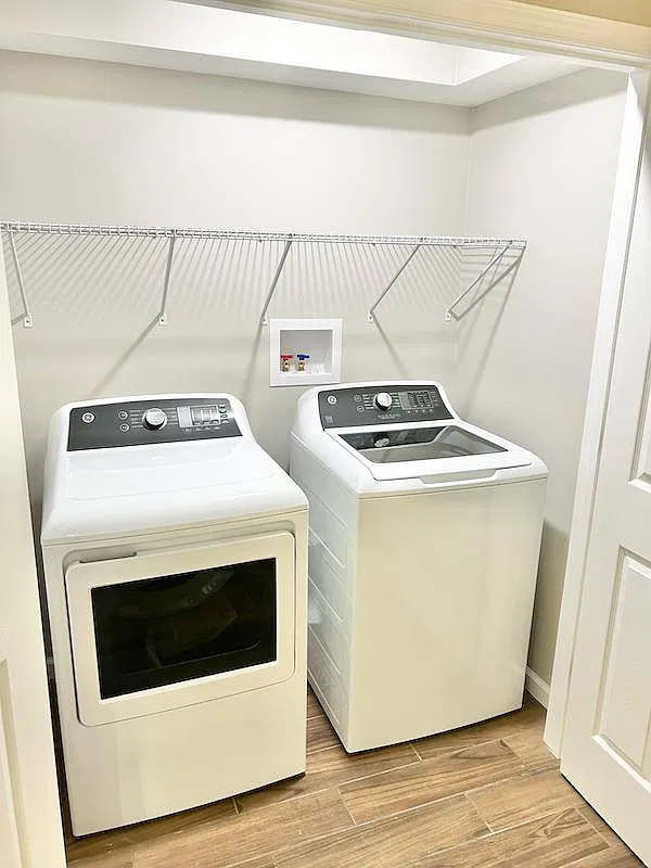 Park Hills Rentals - 72 Orphanage Unit 4 — Photo 4