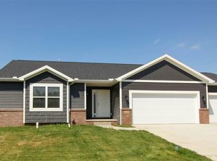 110 Dode Dr, Downs, IL 61736