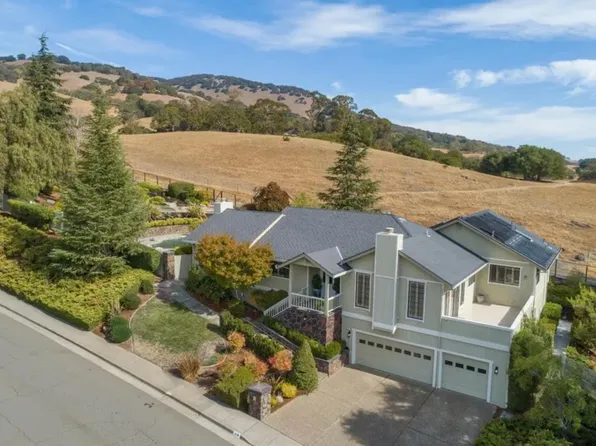 48 San Domingo Way, Novato, CA 94945