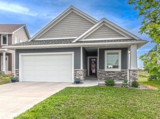 1812 Cypress Trl, New Richmond, WI 54017