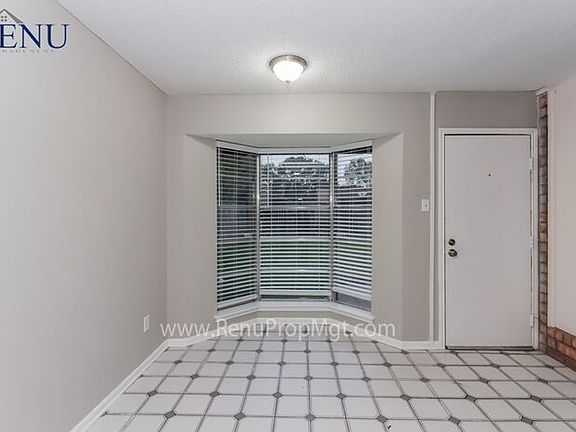4th image of 807 Voyager Dr