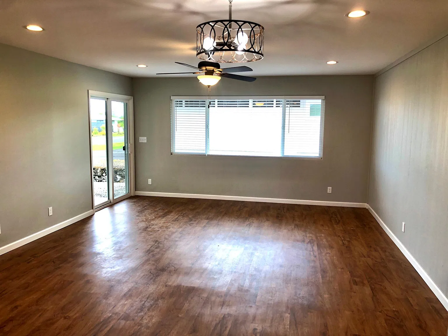 552 Iwalani St — Photo 4