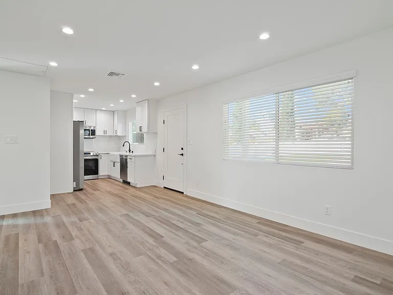 6922 Shadygrove St — Photo 4