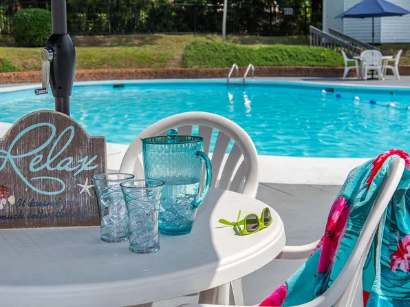 The Palms Apartments