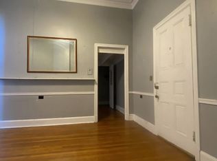 16 W Mount Vernon Pl APT 2C, Baltimore, MD 21201