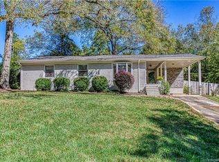 901 Montford Dr, Charlotte, NC 28209