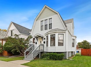 3601 N Sacramento Ave, Chicago, IL 60618
