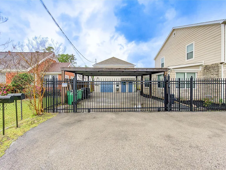 5205 Irvington Blvd — Photo 46