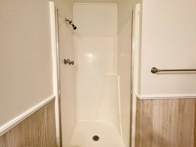 1723 Rueger St — Photo 20