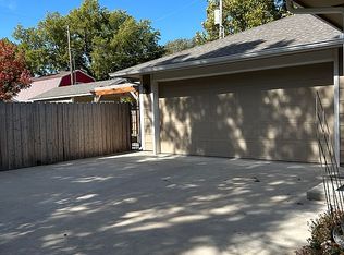 125 S Grant Ave, Clearwater, KS 67026