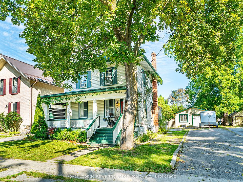 1st image of 18 Melbourne St W