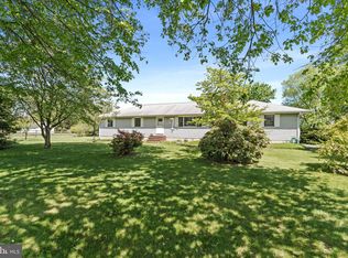 235 Sharon Rd, Robbinsville, NJ 08691