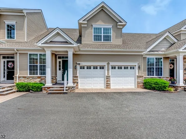 27 Van Cleef Dr, Readington Twp., NJ 08889