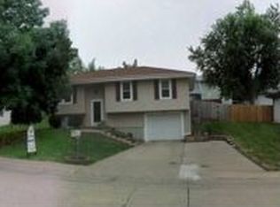 6302 S 24th Ter, Saint Joseph, MO 64504