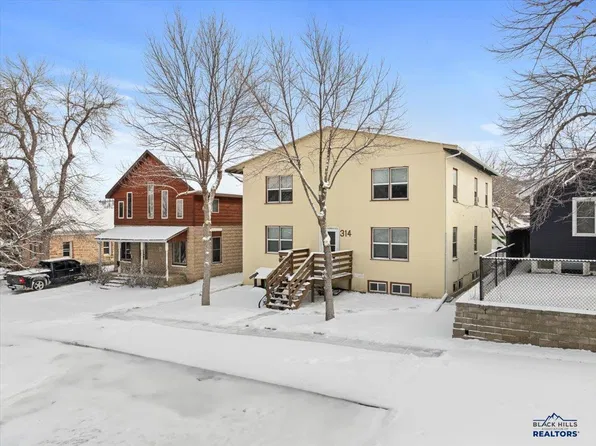 314 5th St, Spearfish, SD 57783
