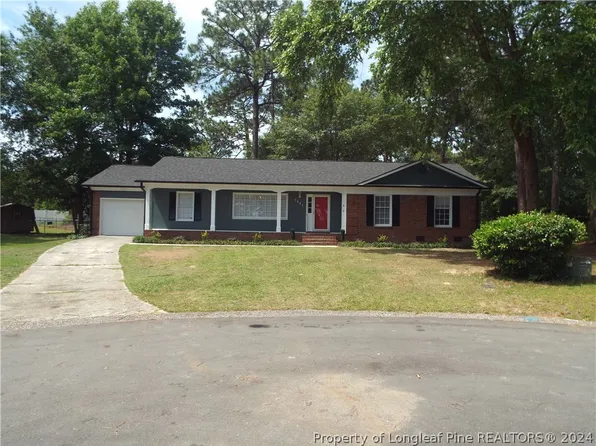 1441 Carnsmore Dr, Fayetteville, NC 28304