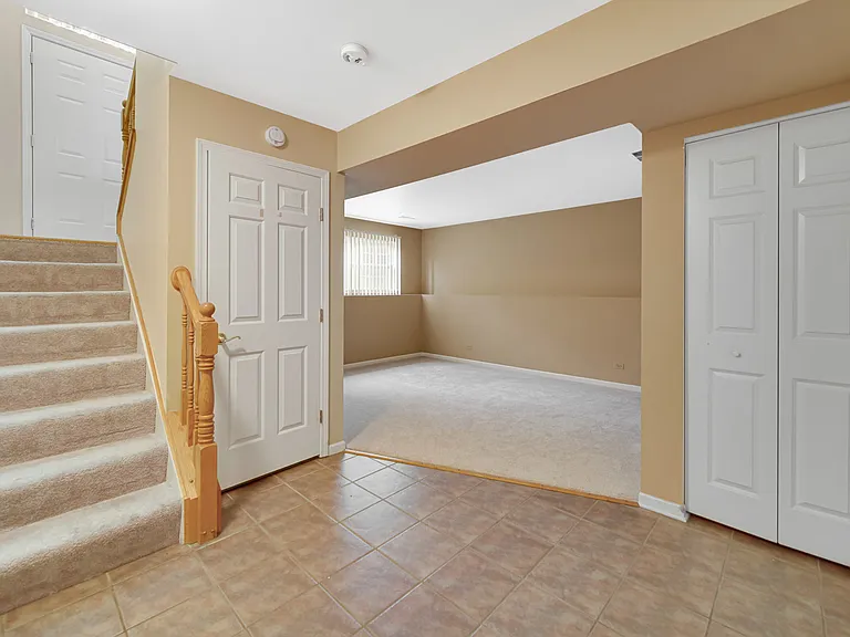 62 E Clare Ct #62 — Photo 16