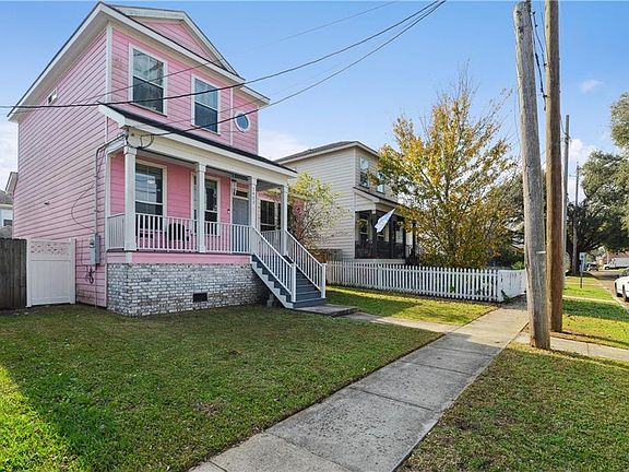 2nd image of 1482 Wakefield Pl