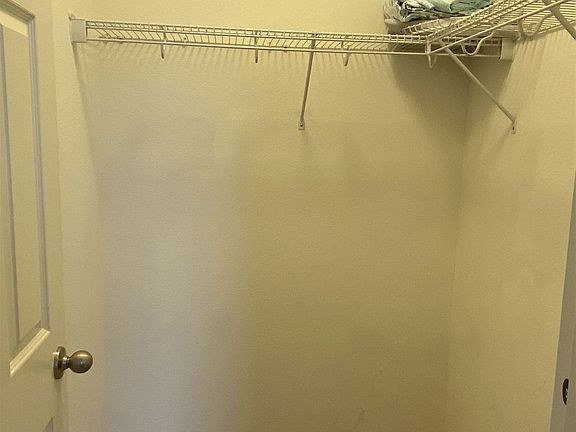 WalkInCloset