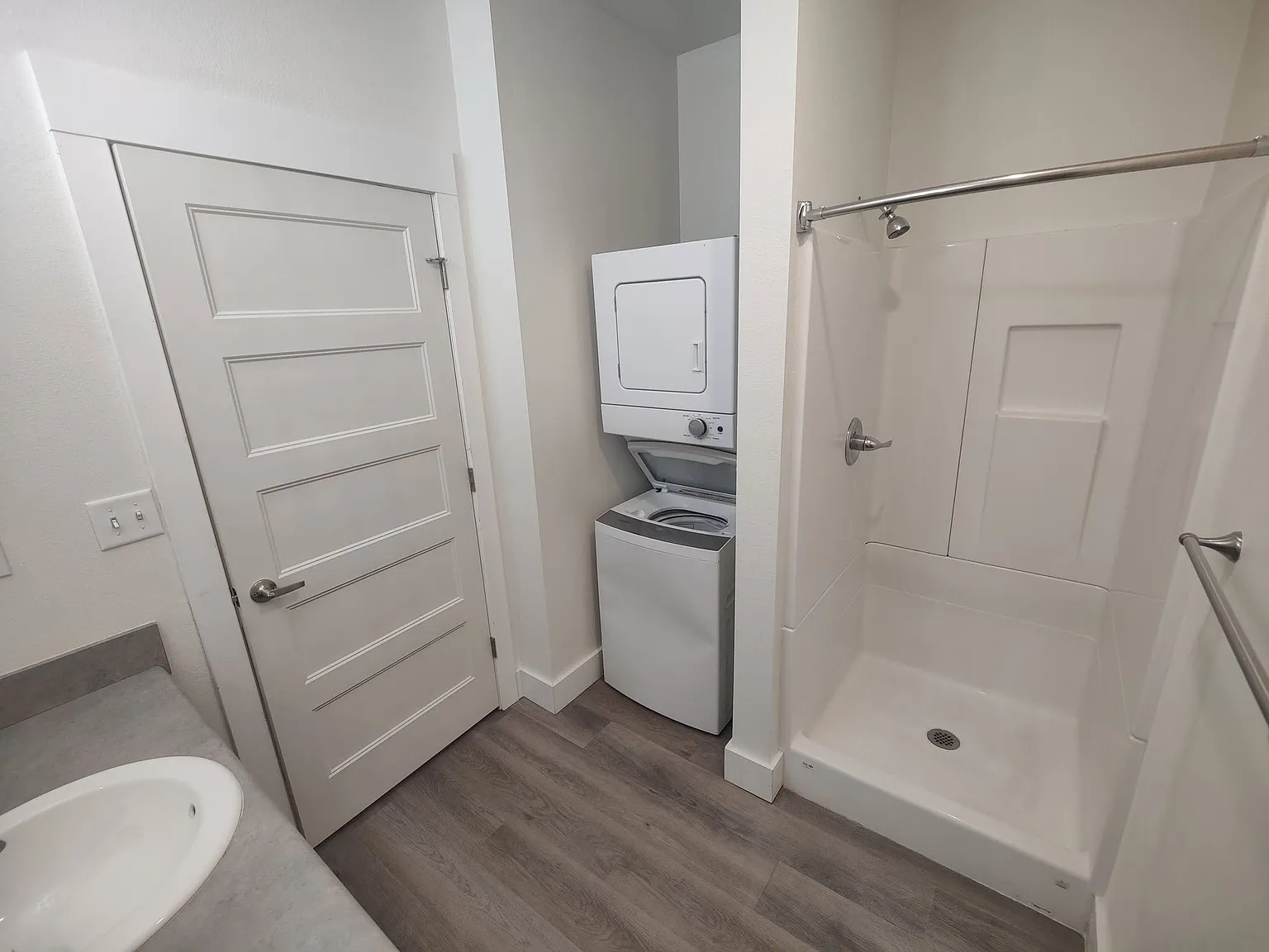 1 bed, $750 — Photo 3