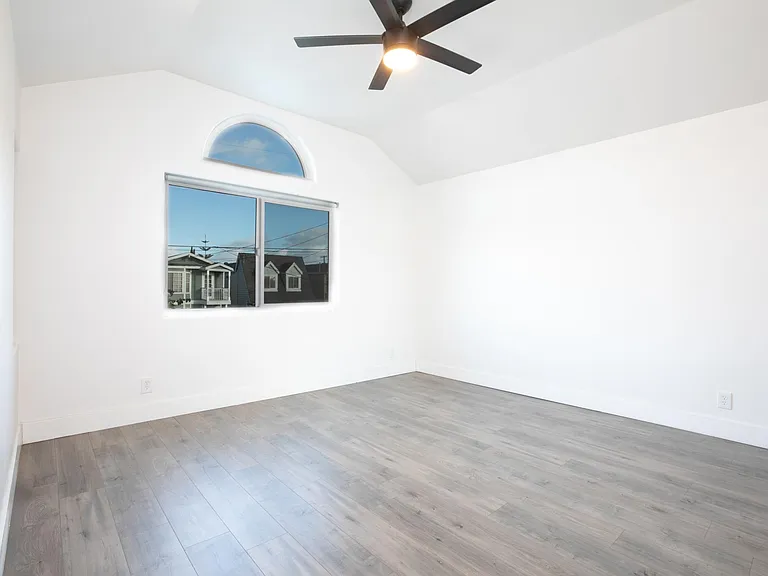 14929 Grevillea Ave — Photo 34