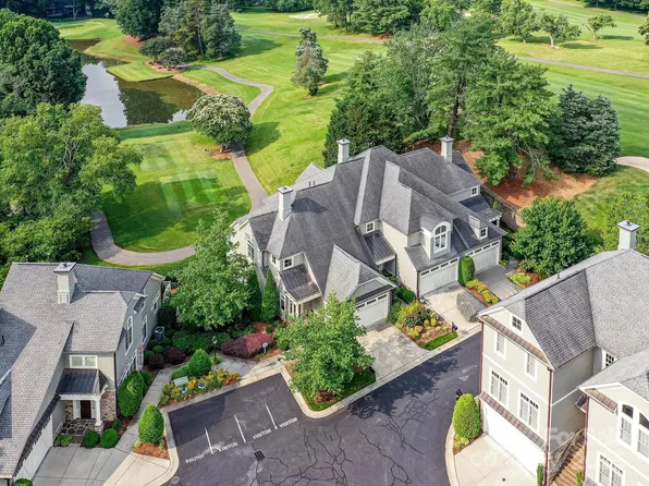 8026 Greenview Terrace Ct, Charlotte, NC 28277