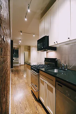 Rented by Tungsten Properties | media 29