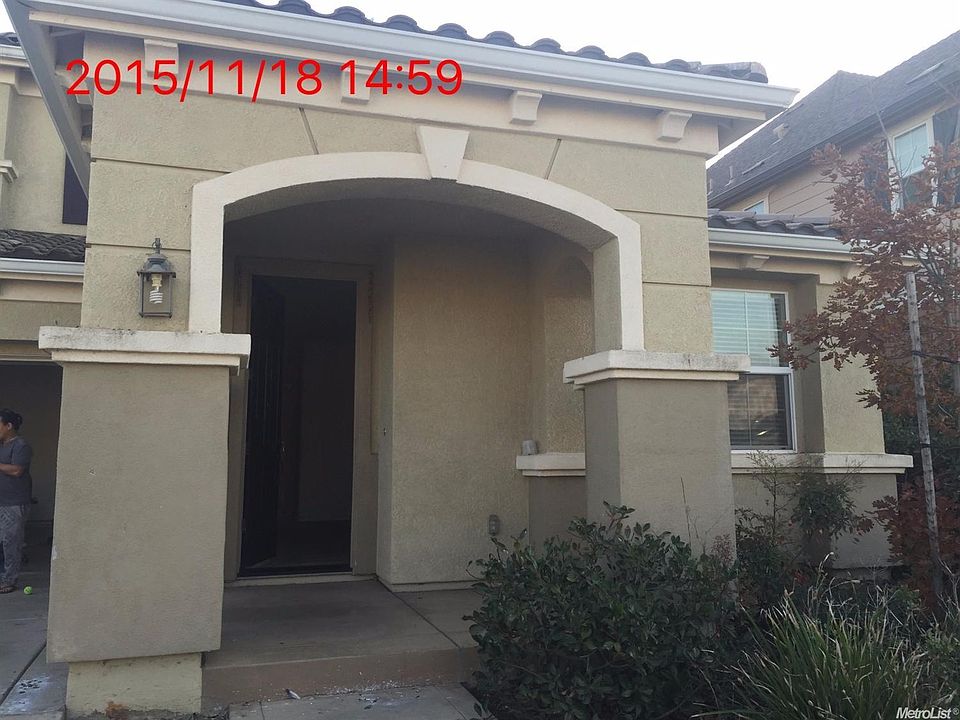 1st image of 2784 Garrett Pl