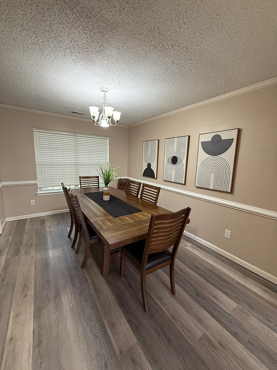 Building Photo - 14 W Dressage Ct