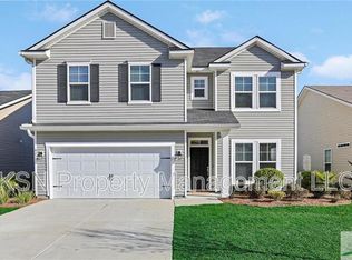 92 Crystal Lake Dr, Savannah, GA 31407