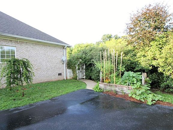 5th image of 1518 Crossbreeze Ct