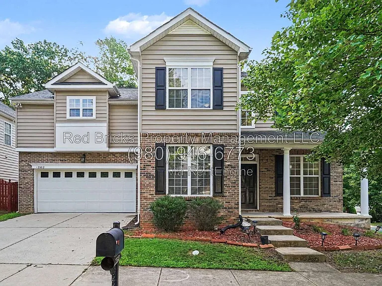 13502 Delstone Dr — Photo 1