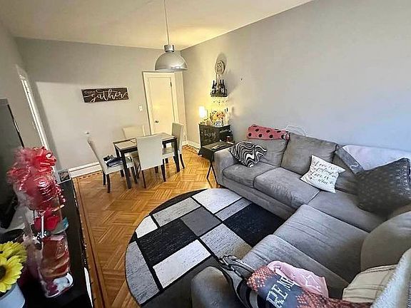 2nd image of 565 76th St #2