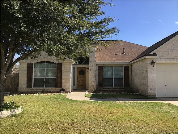 2nd image of 133 River Park Ln